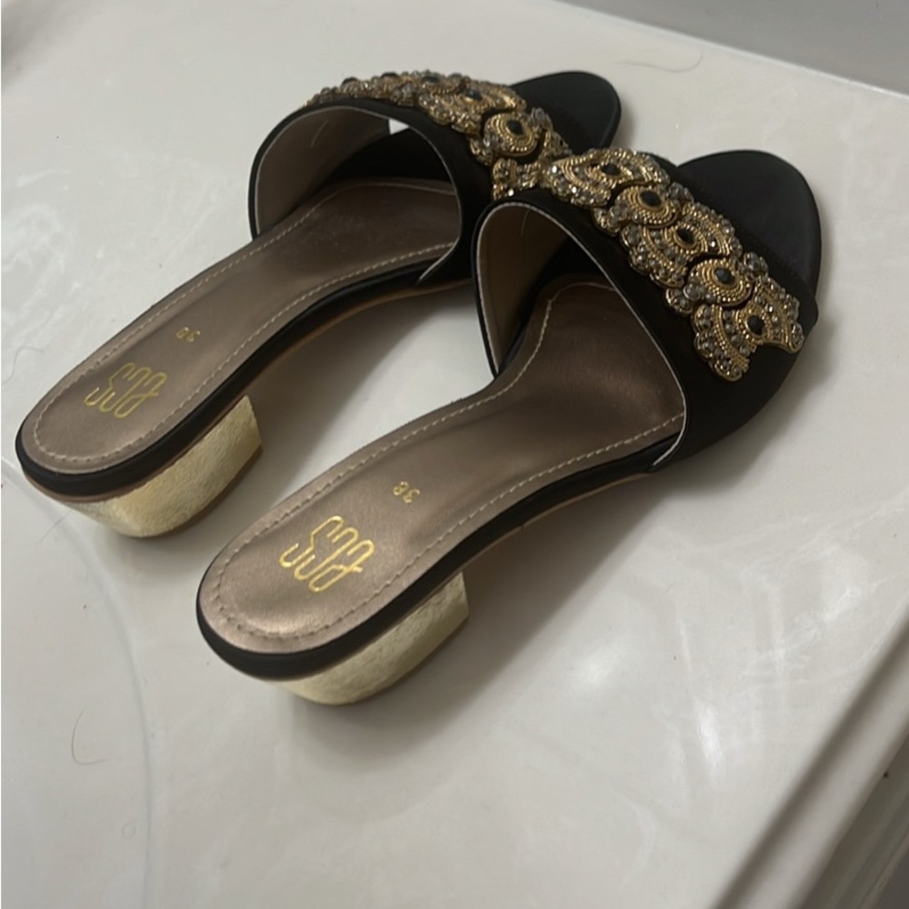eos Black and Gold Heels with Luxurious Embellishments